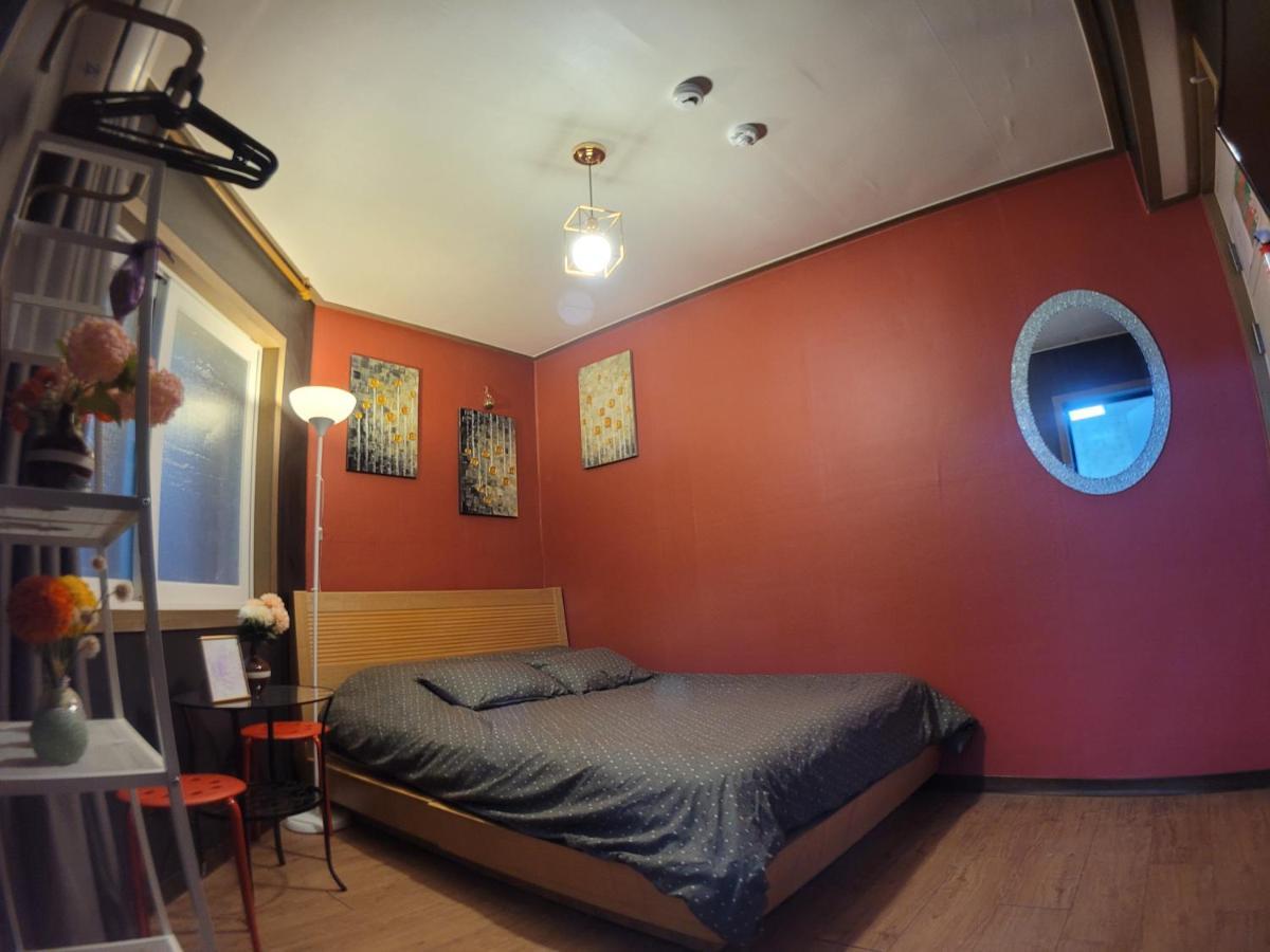 Olive Hostel W Сеул Экстерьер фото