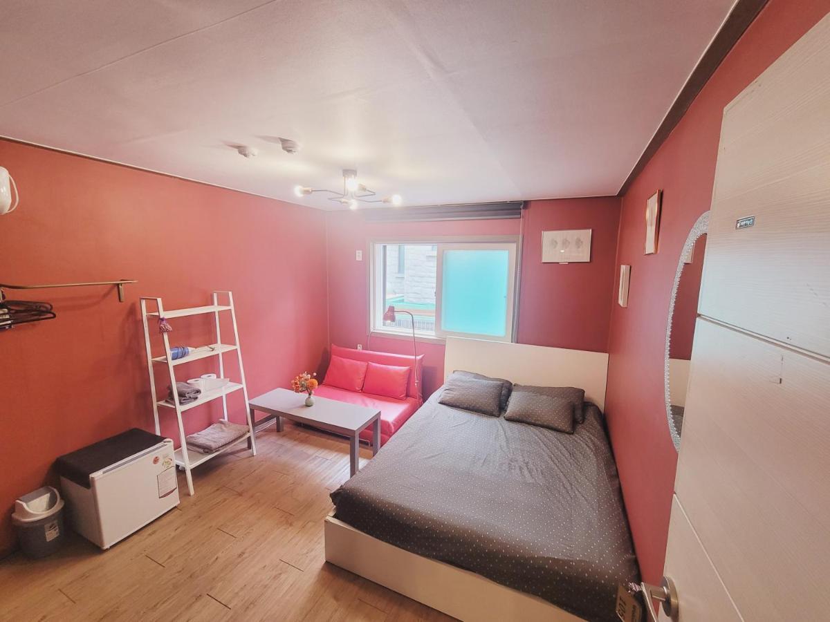 Olive Hostel W Сеул Экстерьер фото