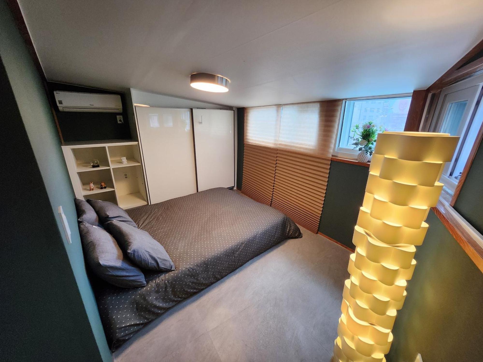 Olive Hostel W Сеул Экстерьер фото