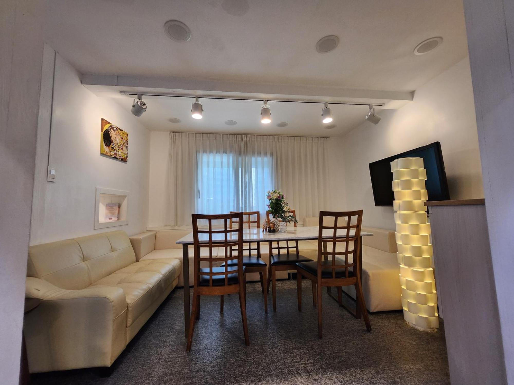 Olive Hostel W Сеул Экстерьер фото