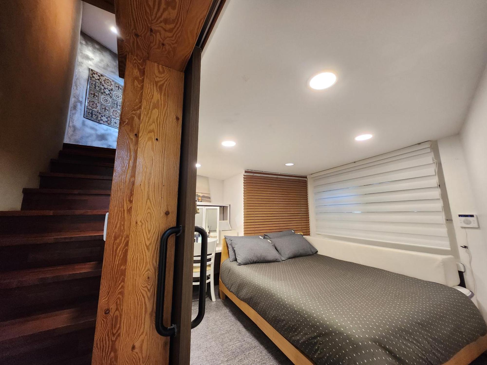 Olive Hostel W Сеул Экстерьер фото
