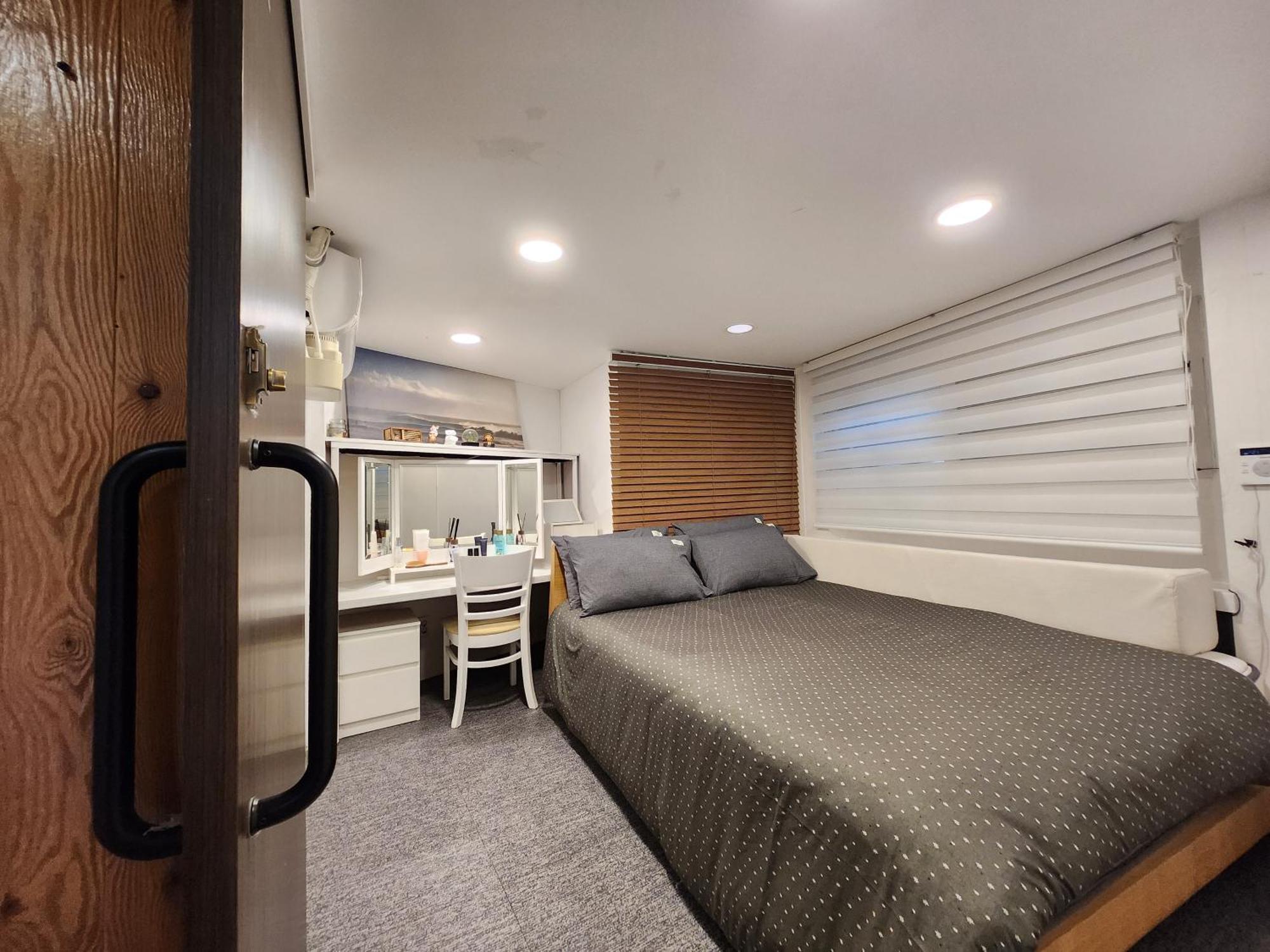 Olive Hostel W Сеул Экстерьер фото